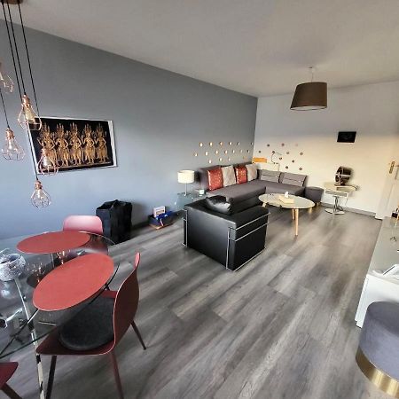 Tichnich Appartement - 2 Bedrooms - 1 Min Away From Train Station Annemasse Dış mekan fotoğraf