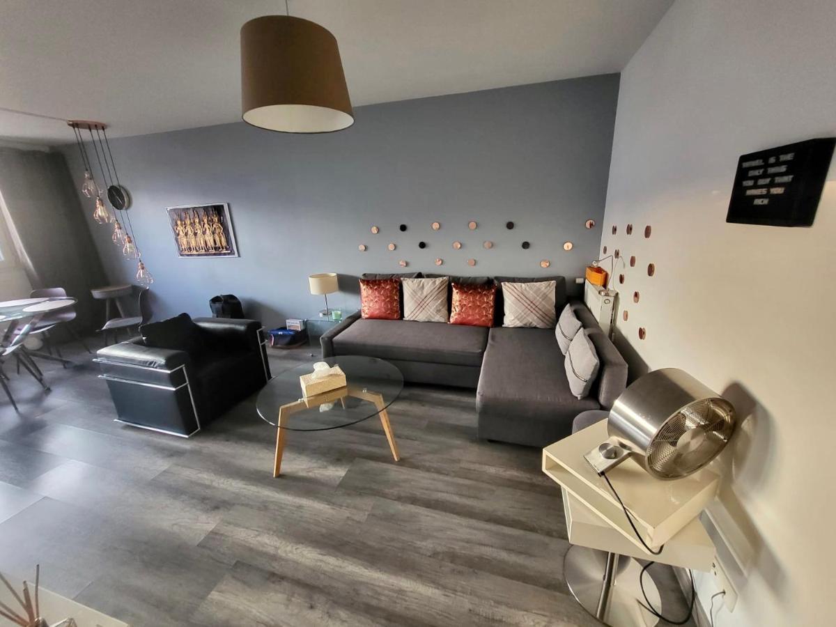 Tichnich Appartement - 2 Bedrooms - 1 Min Away From Train Station Annemasse Dış mekan fotoğraf